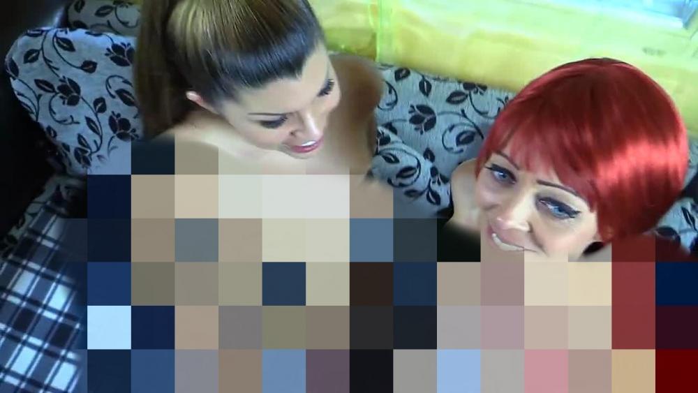 An der Fussball WM 2018 ficken 2 geile Girls