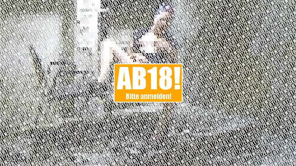 Dildo-Fick in der alten dreckigen Bauruine