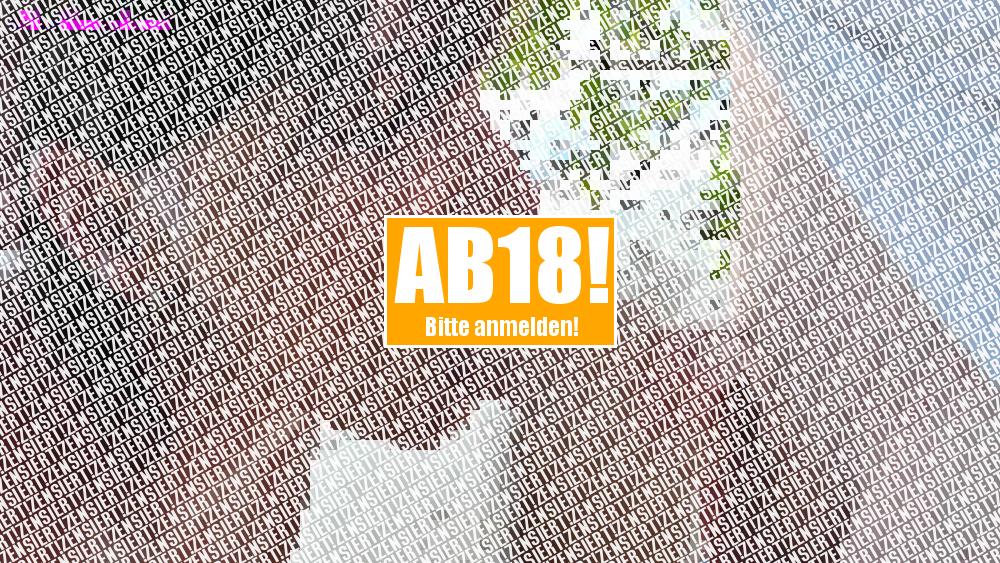 Beim Cumshot fast gekotzt -Public-
