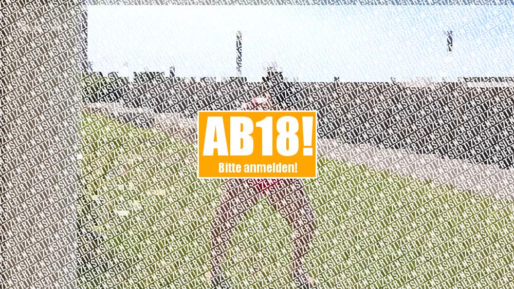 Ins Bikinihöschen gepisst