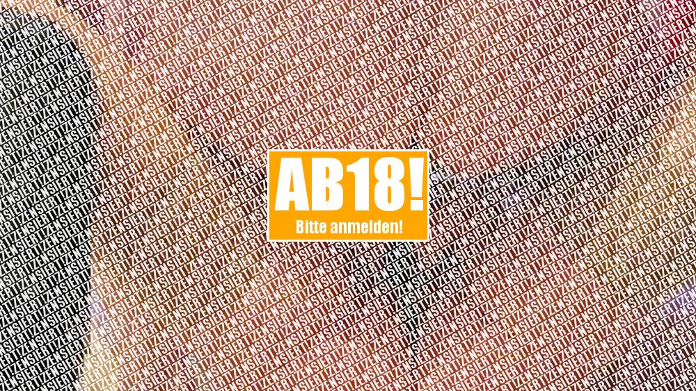 Anal-Ritt auf den Umschnalldildo