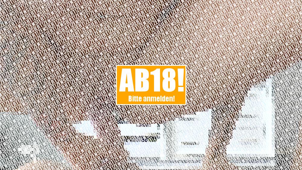 Perversen Kollegen beim Schnüffeln erwischt!