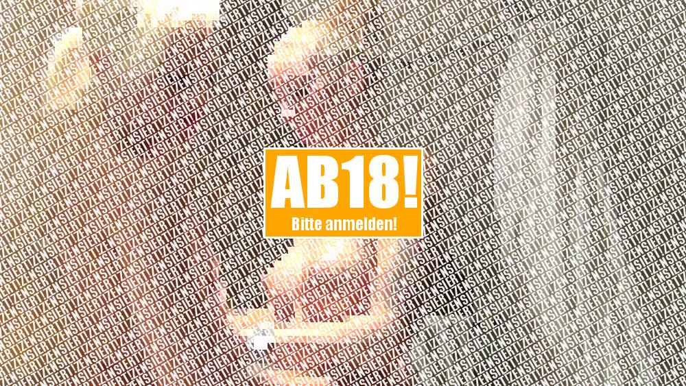 Teenie Lesben Dusche mit Orgasmus