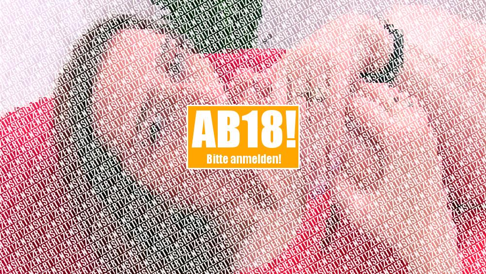 Ich leck und verwöhne mir meine Füße im Badeanzug !