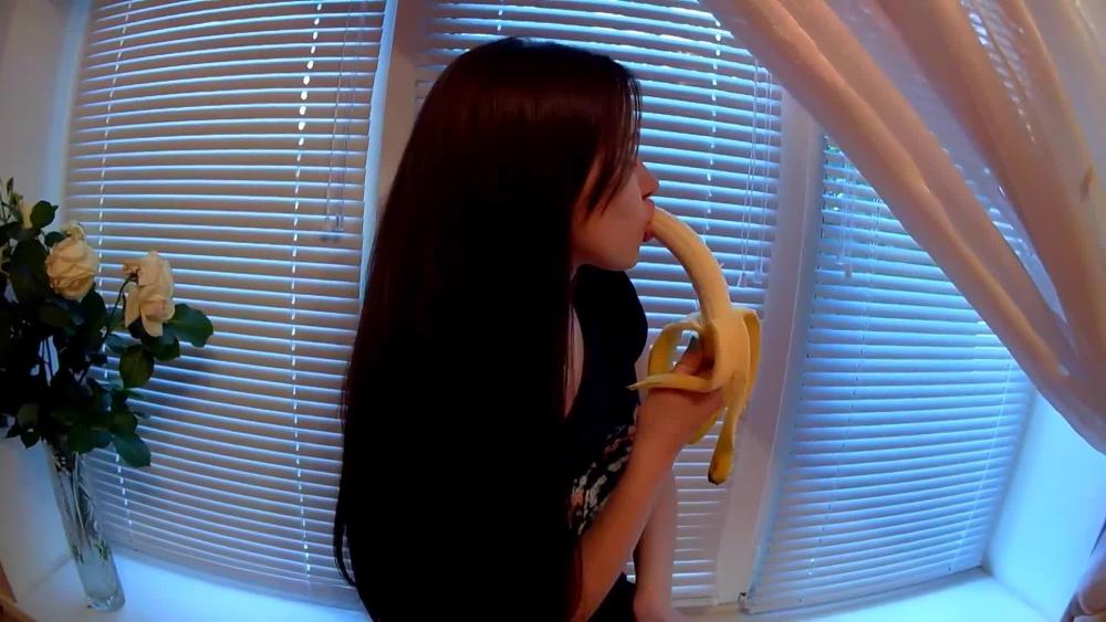 BJ mit Banane