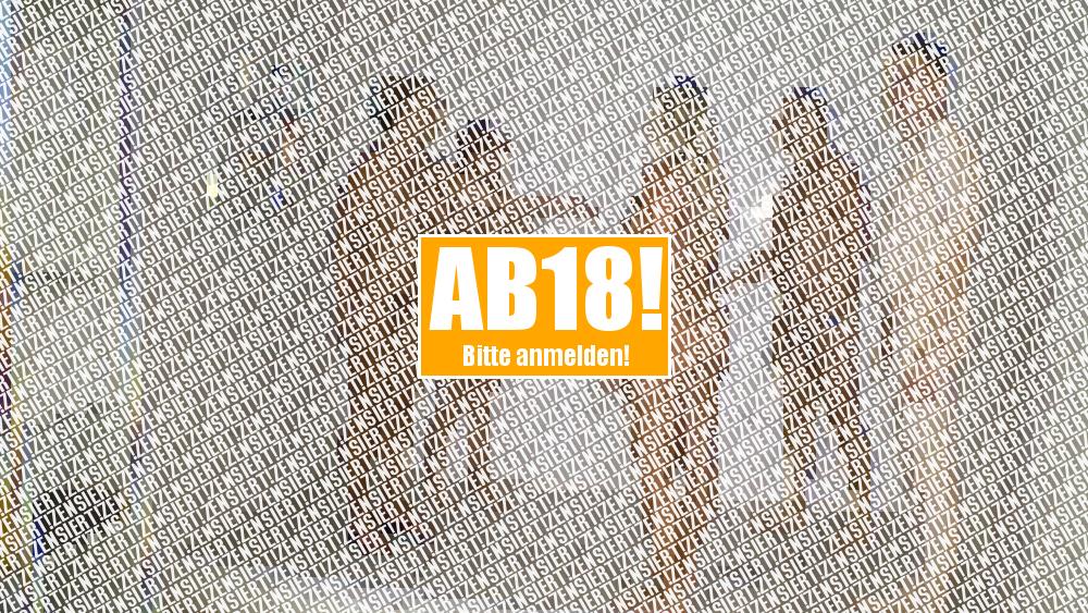 Fummeln in der gemischten Dusche