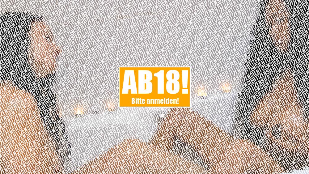 Zwei geile Fotzen treiben es in der Badewanne.
