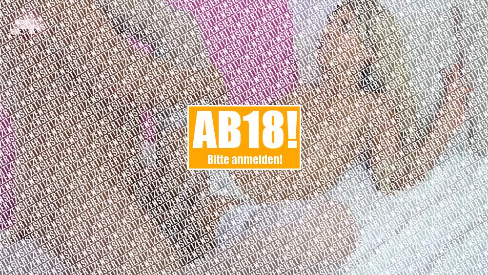Schüchternen Bubi in Nylons verführt
