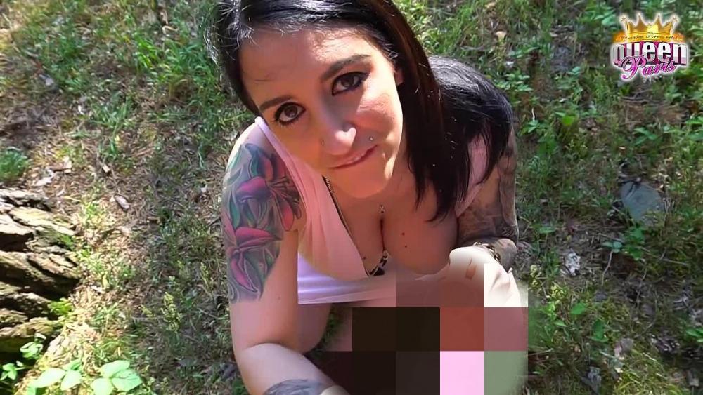 Unglaubliche Sperma Aktion mit Fremden ! Sie macht es wirklich !!!