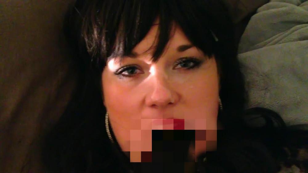 Ich dumme Nutte hab´s verdient!