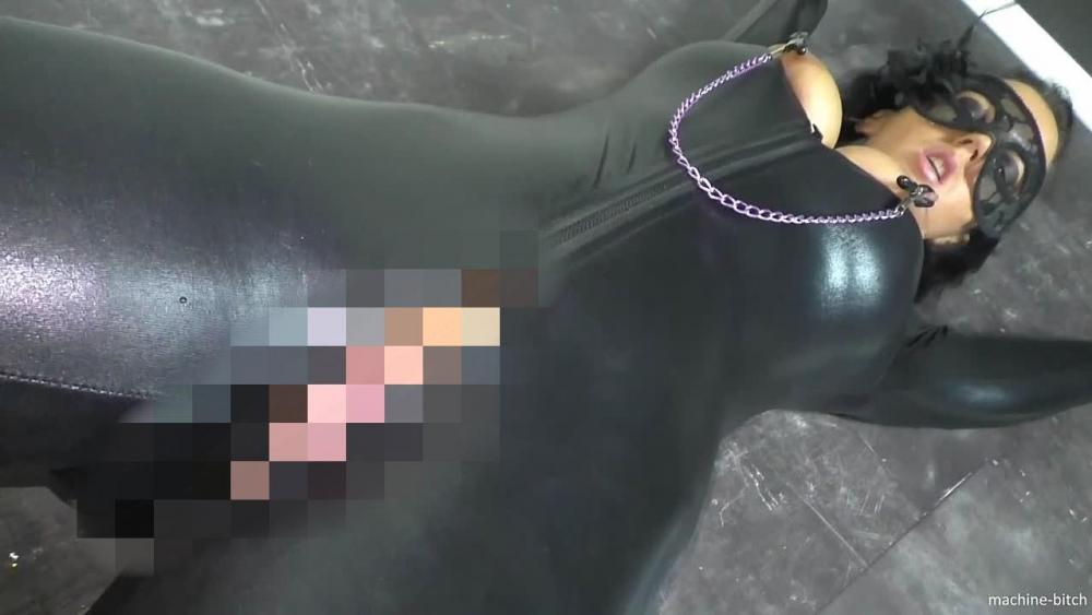 BDSM PissNötigung