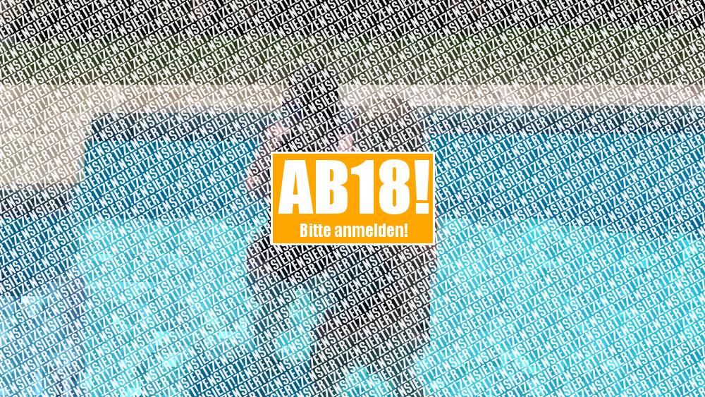 Hotelgast im Pool zu 2 Geblasen