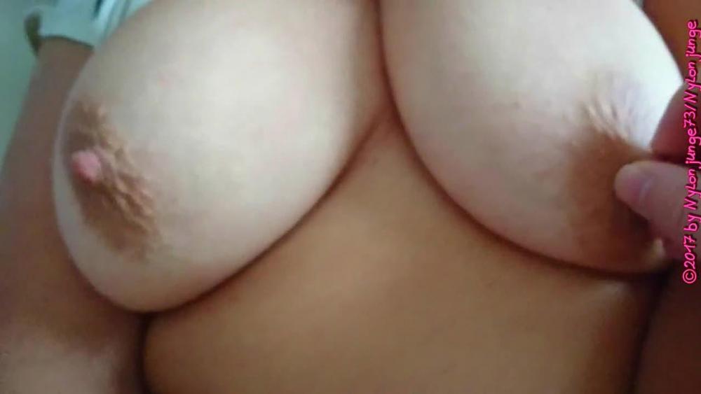 Geiler MILF Handjob