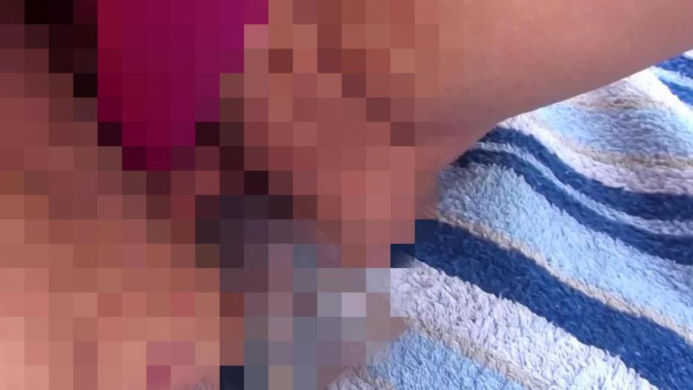 OUTDOOR mit Analdildo und Muschivibrator zum Orgasmus gefickt