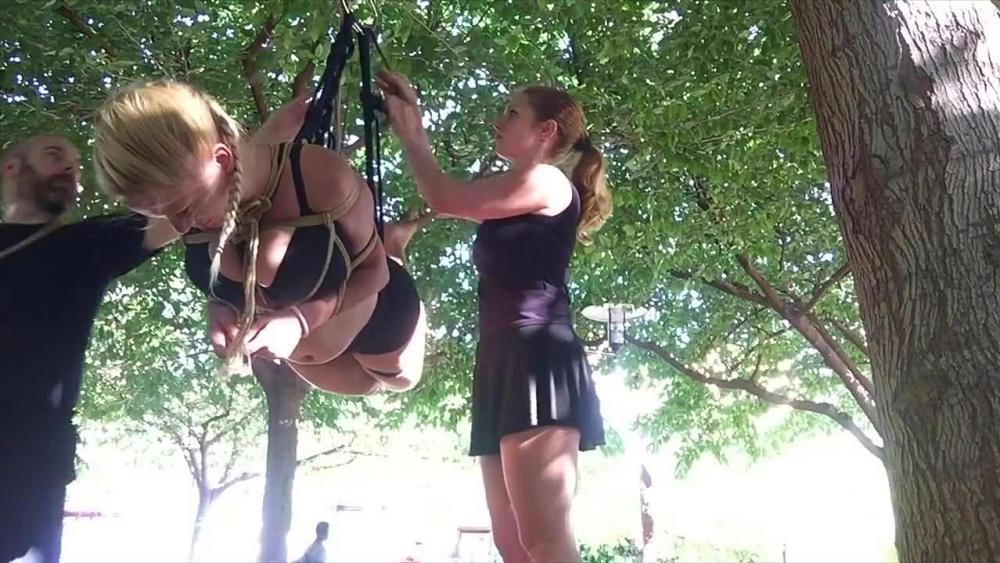 Threesome-Bondage feat. Andra (New York)