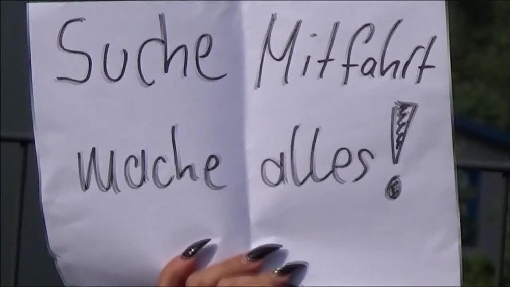 Suche Mitfahrt, mache alles!