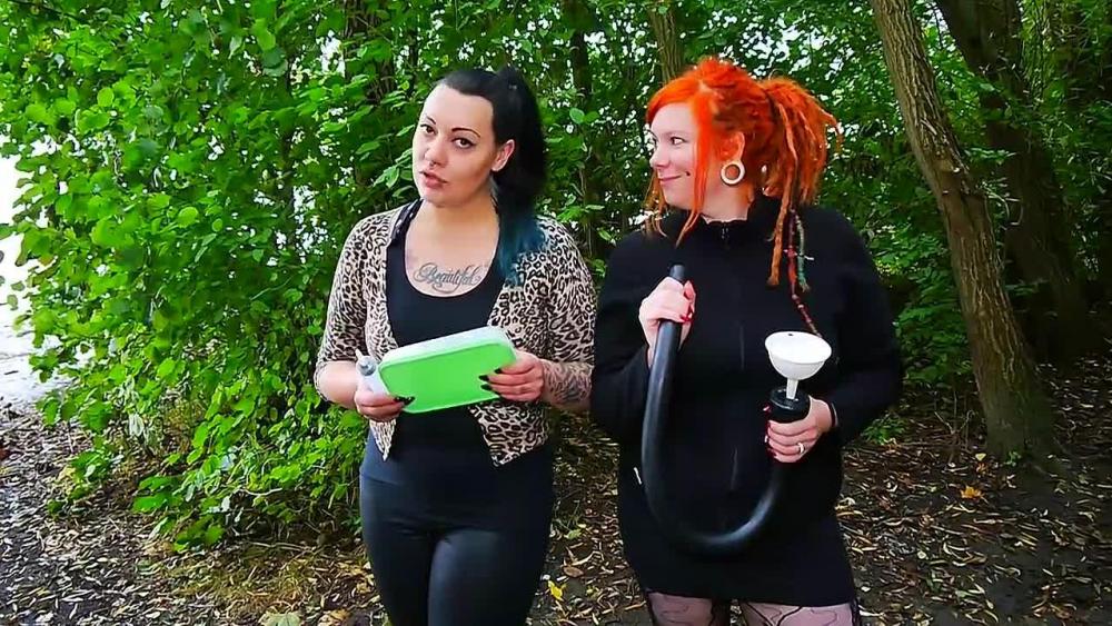 Die spritzige Dildoüberraschung