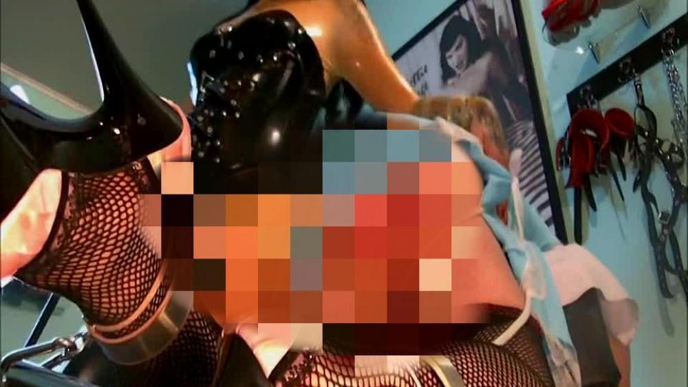 Extreme Sissytraining By Rubberdomme Lady Vampira Part 2