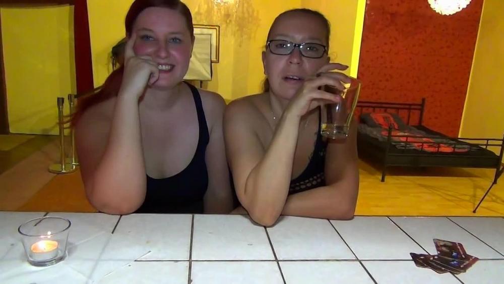 Gruppensex mit Sahne in der Bar – Wenn die Geilheit siegt!