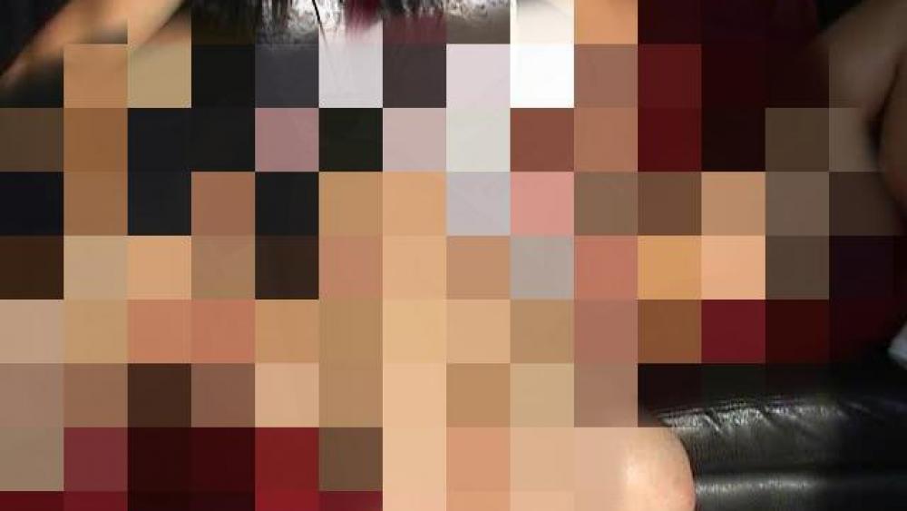 Fickmilf in weissen Dessous – Volle Länge