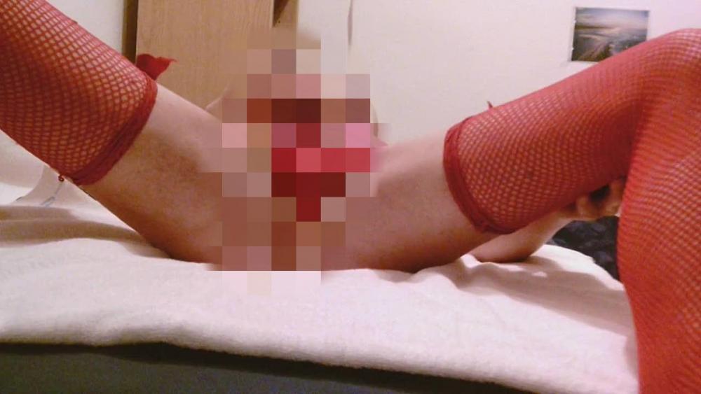 Wichsen und abspritzen auf einen Vibrator