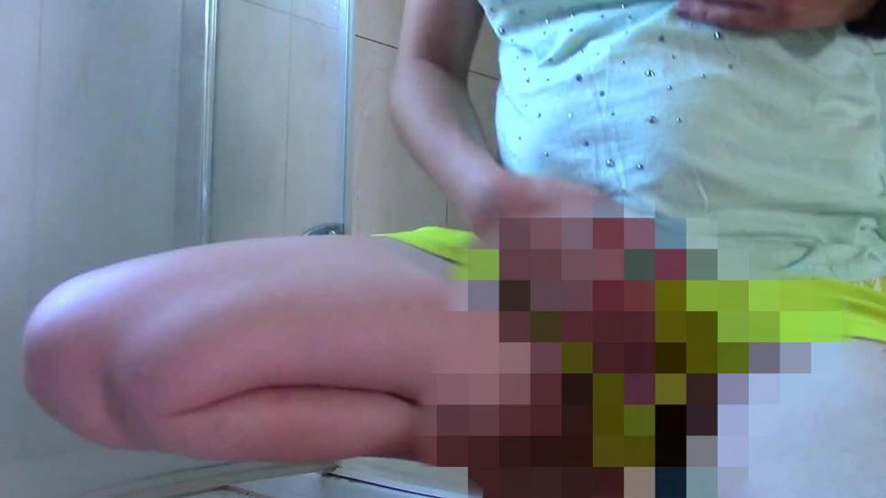 Wunschvideo fuer Mario – Dildo anpissen
