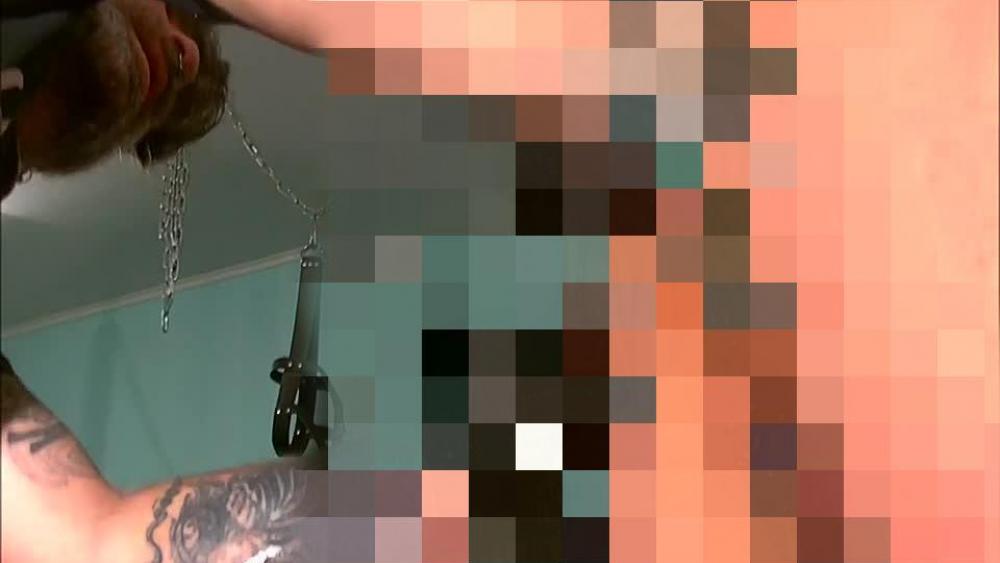 Double Deep – Extreme Anal Fisting
