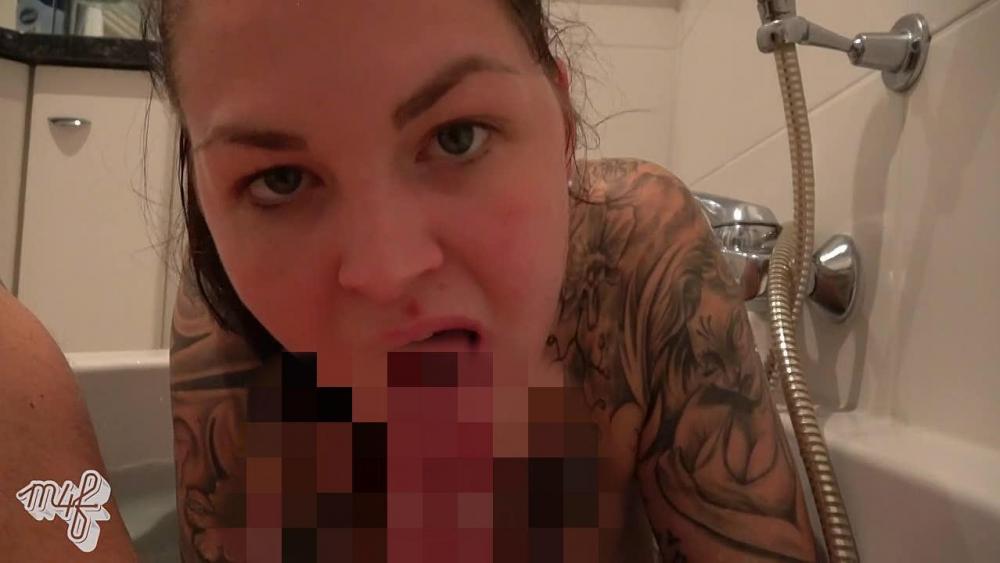 Badewannen DEEPTHROAT
