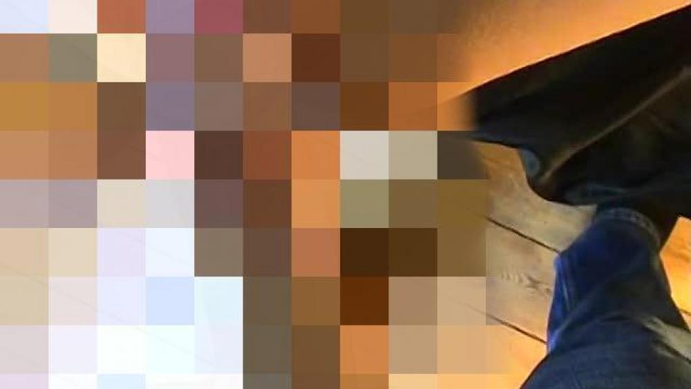 süsse Milf auf die Pussy gespritzt – volle Länge