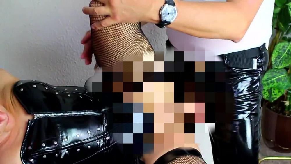 Wechselfick in schwarz-weißen Lack
