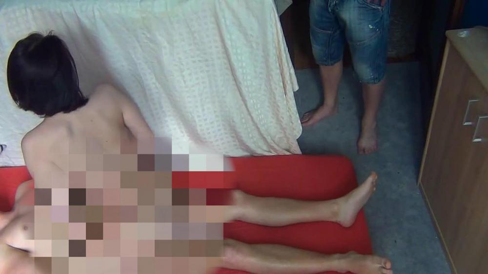 XXL in beide Löcher – Seitensprungskandal!