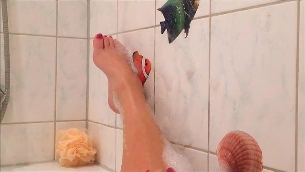 Schaumbad für Beine und Füße