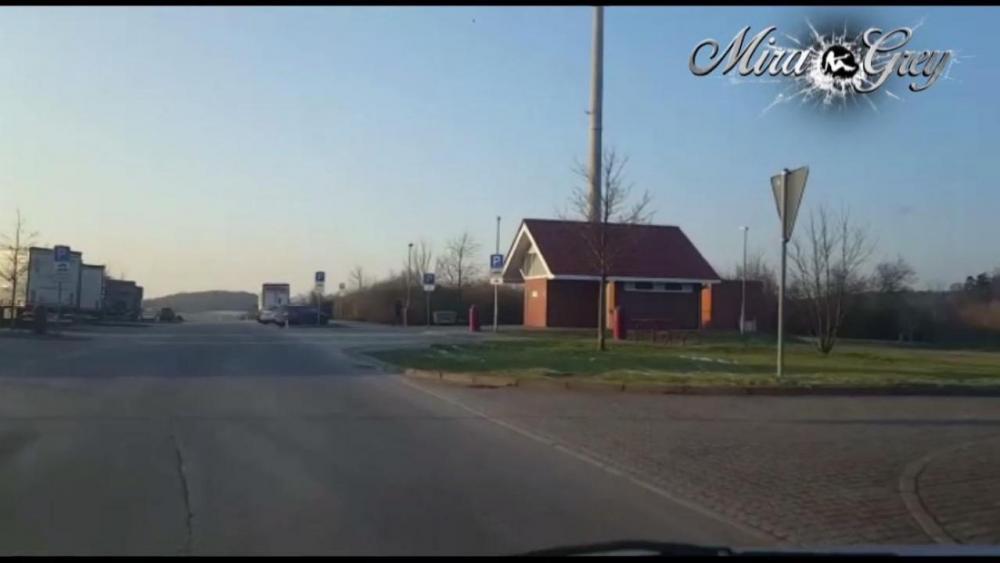 An einer Raststätte der A3