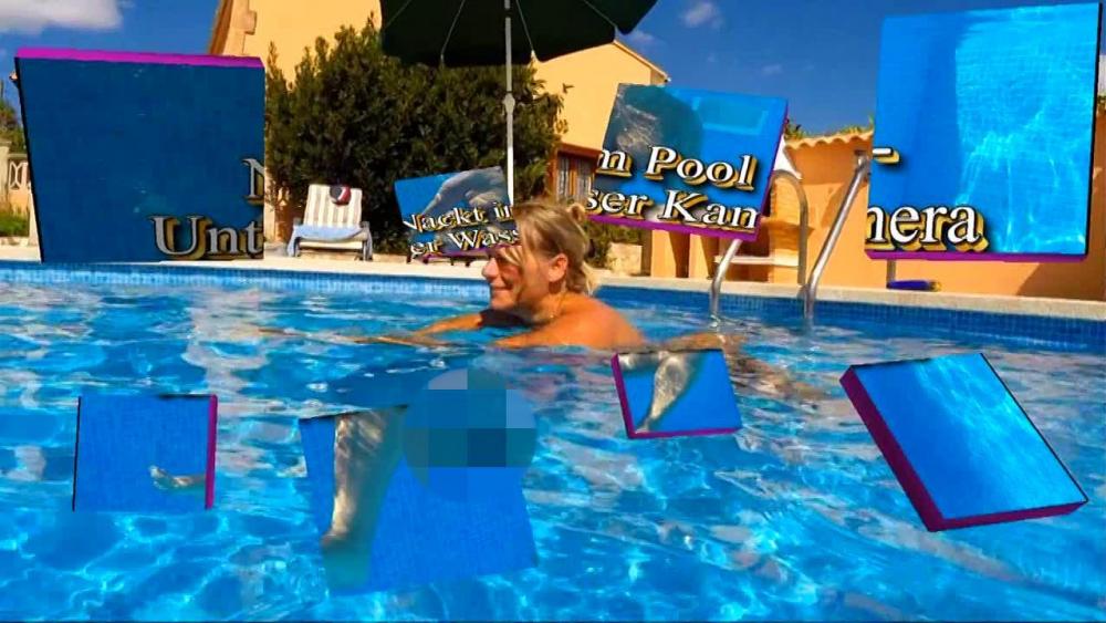 Nackt im Pool – Unter Wasser Kamera