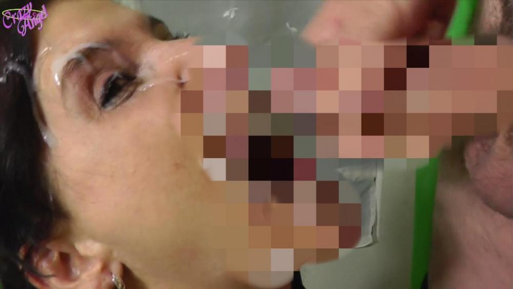 Gierig nach Sacksahne – Extrem Facial-