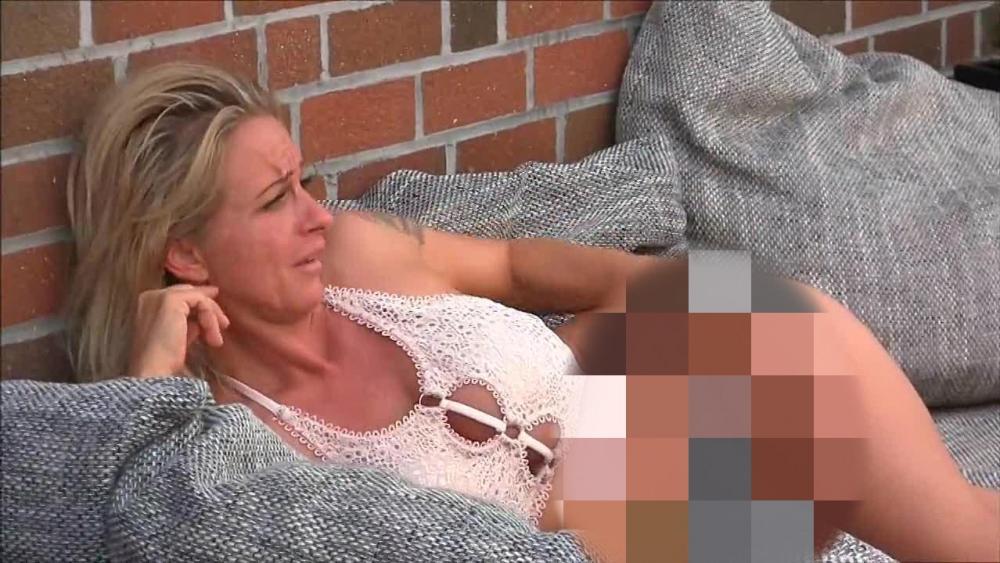Fremdfick ! 19 jähriger Stiefsohn nutzt Frühlingsgefühle aus !