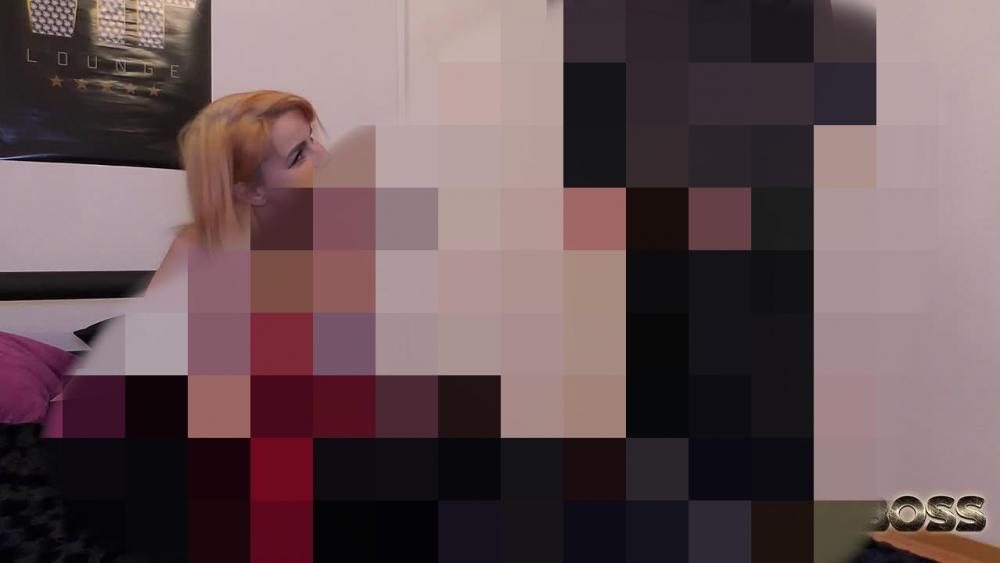 GEIL! Blonde Nachbarstochter tanzt nach meiner Pfeife