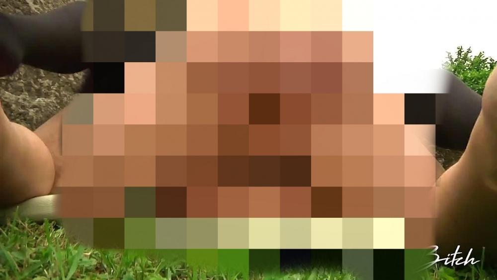 Versauter Outdoor Gangbang!