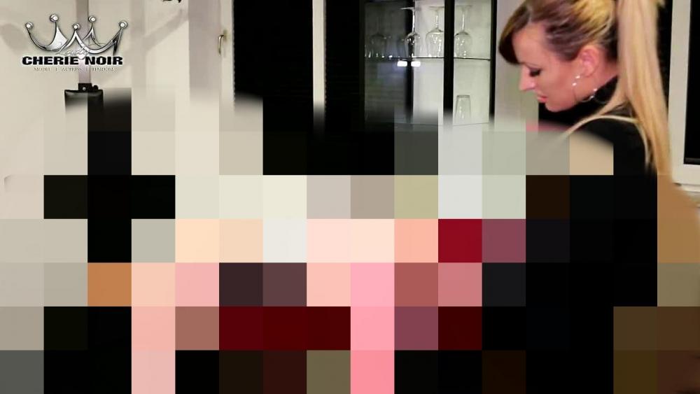 GAGGING! Harte Maulfotzen-Tortur!