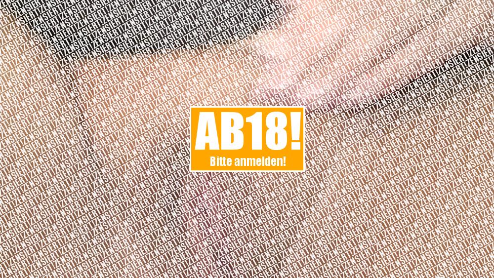 Beim Aufräumen im Studio