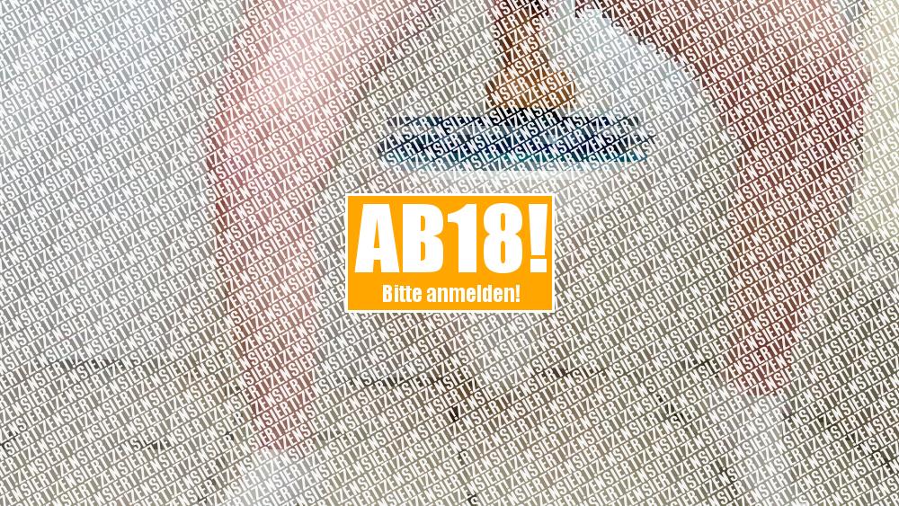 Mit Dildo im Bad Szene 2.