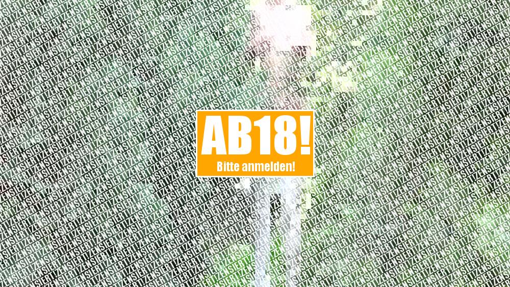 Overknees und Outdoorpisen behaarte Fotze