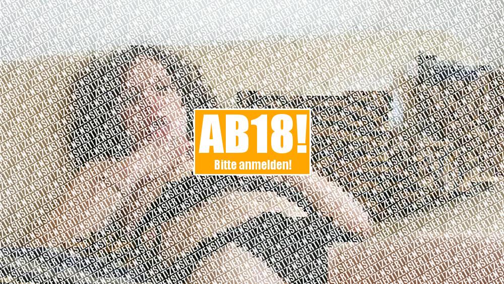 deine Haende unter meinem BH!!!