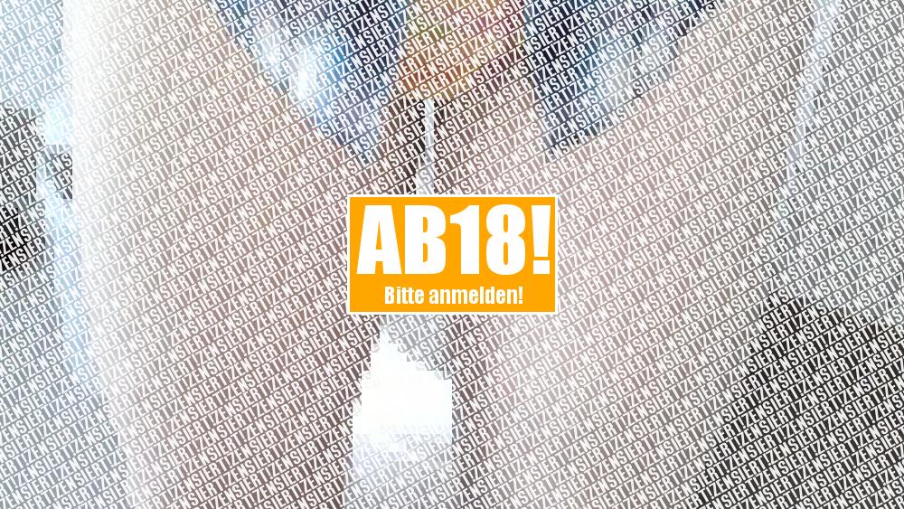 Sie beim pullern beobachtet
